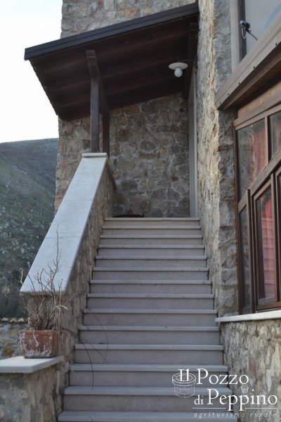 agriturismo_esterni_pozzo_peppinodsc_1582